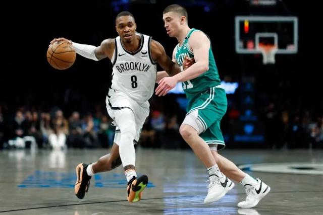 九游体育-绿军签下朗尼·沃克有备无患，卫冕冠军加一道保险