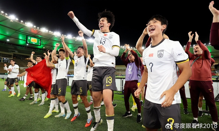 手机看球-一场3：0把董方卓打服，言论前后矛盾发生大反转，遭球迷网友群嘲|国足|U23|U23亚洲杯|中国男足|国脚_新浪新闻